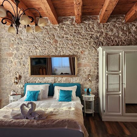 Boutique Vila Marijini Dvori Tribunj  Ngoại thất bức ảnh
